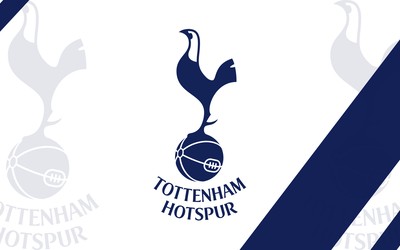 华体会电竞-内马尔与球迷自拍互动